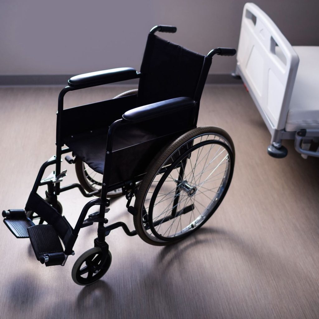 Location et vente matériel médical, fauteuil roulant, béquilles, Pharmacie Croix-Paquet, Lyon 1ᵉʳ arrondissement